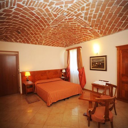 אקווי טרמה Hotel Acqui & Centro Benessere מראה חיצוני תמונה