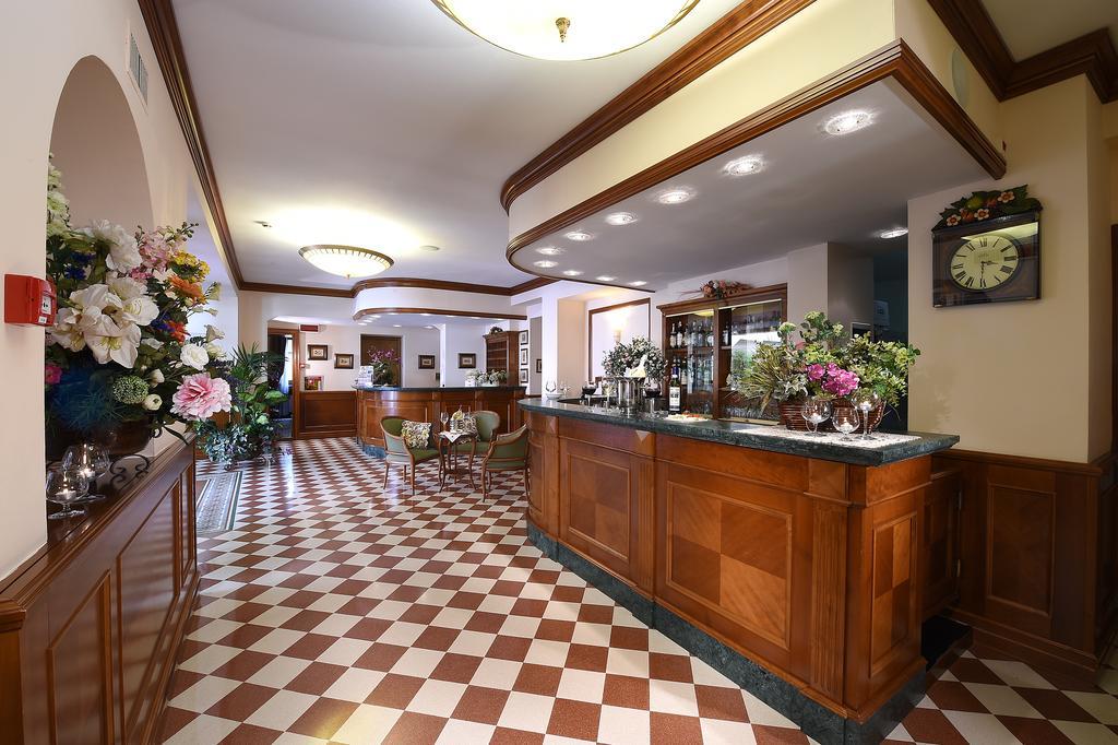 אקווי טרמה Hotel Acqui & Centro Benessere מראה חיצוני תמונה